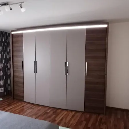 Gina Appartement *
